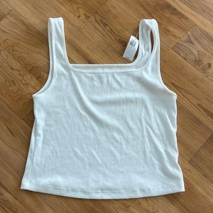 Old Navy White Crop Tank size Large NWT